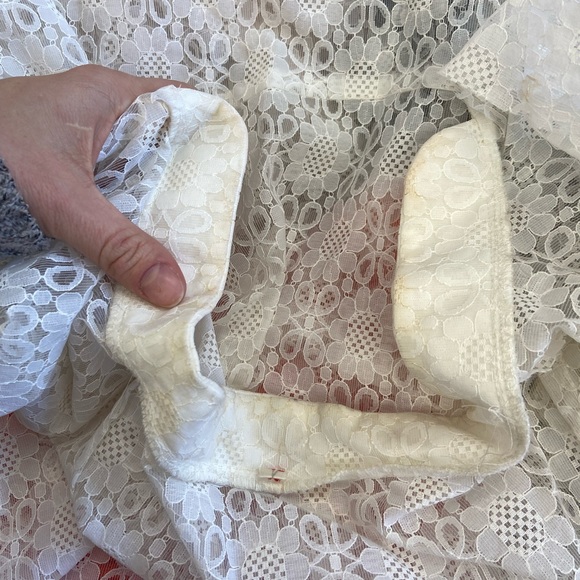 VINTAGE White Floral Sheer Lace Maxi Duster - Picture 8 of 8